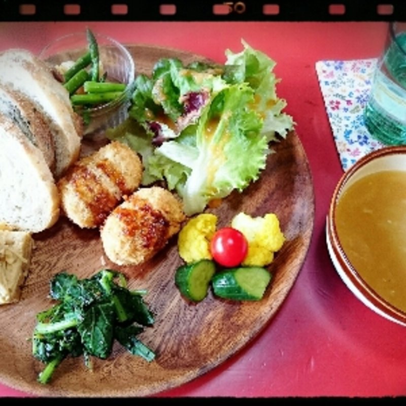 マハロプレート(スローカフェマハロ （Ｓｌｏｗ　Ｃａｆｅ　Ｍａｈａｌｏ）)