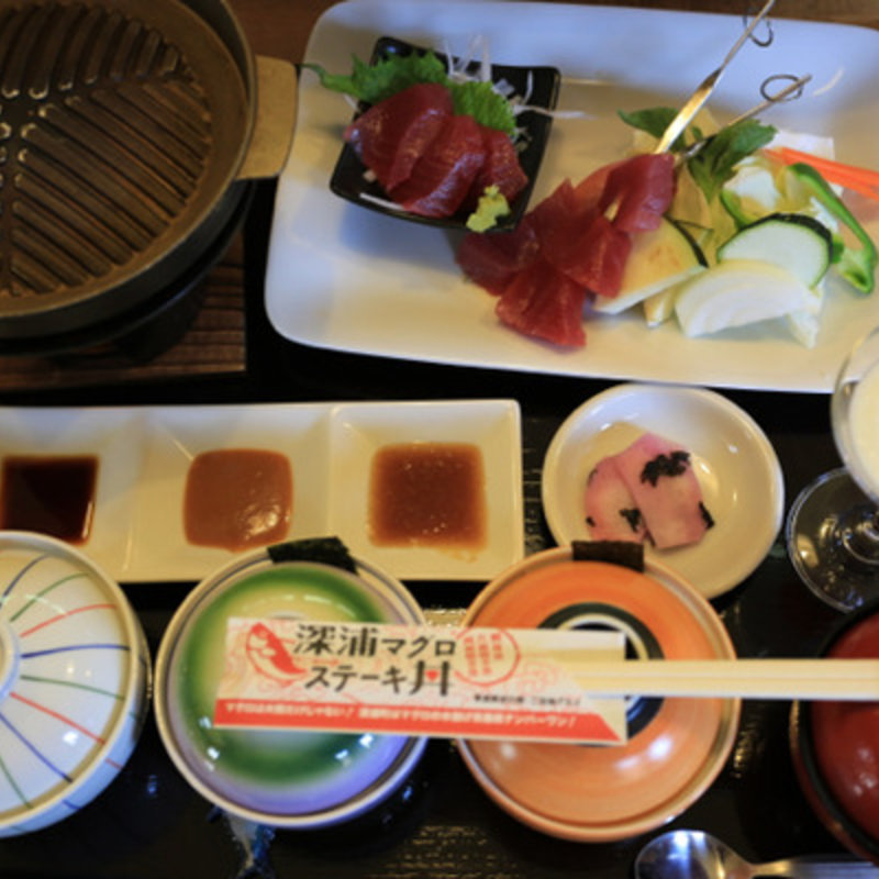 マグロステーキ丼(セイリング )