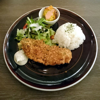 鮭のフライ(セカンド プレイス カフェ （2nd PLACE CAFE）)
