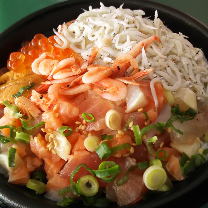 海宴丼(ロコマルシェ )