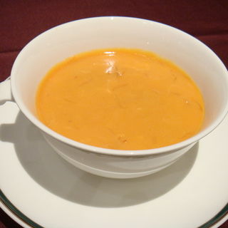 フカヒレ入りスープ(レストラン「セブンシーズ」)