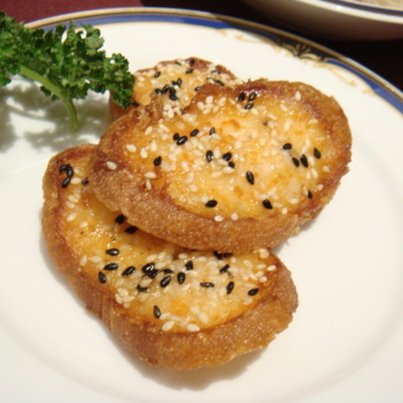 海老トースト(レストラン「セブンシーズ」)