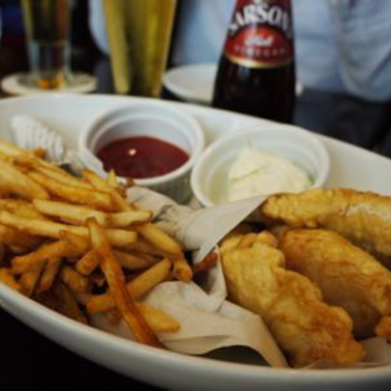 フィッシュ&チップス(ソニービル１階パブカーディナル)