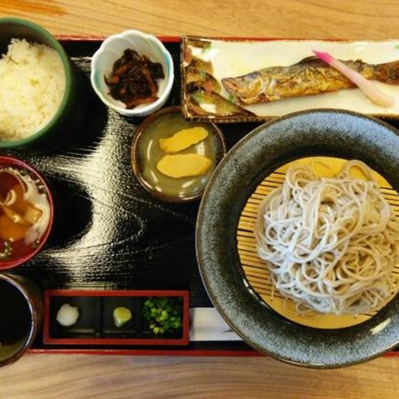 ざるそば定食(そば処 心打亭)