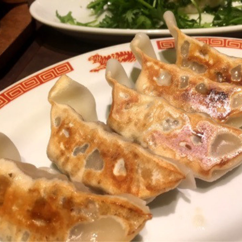 スタンダード焼き餃子(タイガー餃子会舘 宇田川町店)