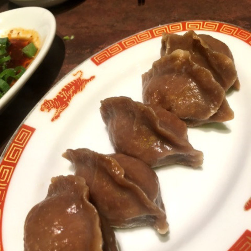 羊肉餃子(タイガー餃子会舘 宇田川町店)