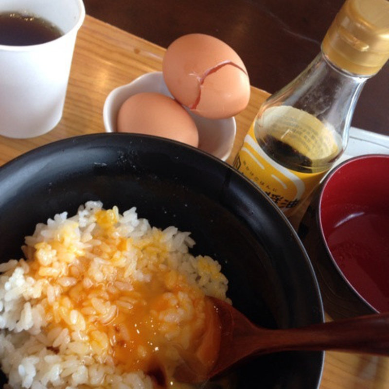 卵かけ御飯(たかたのたまご )