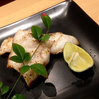 アラ（クエ）の焼物(たつみ寿司岩田屋本館店)