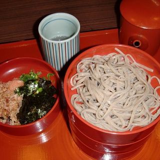 割子蕎麦(たまき 松江店 （手造りうどんたまき）)