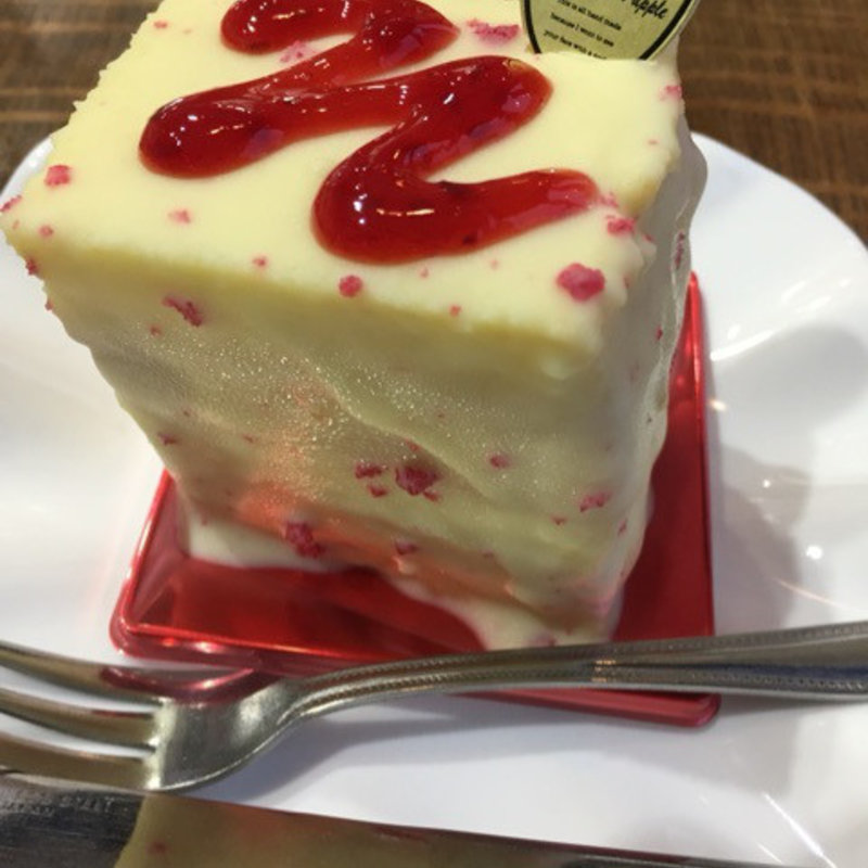 ケーキ(たまごとミルクとりんごの樹 )