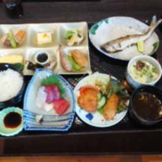 和楽膳(うなぎ たま川 西尾店)