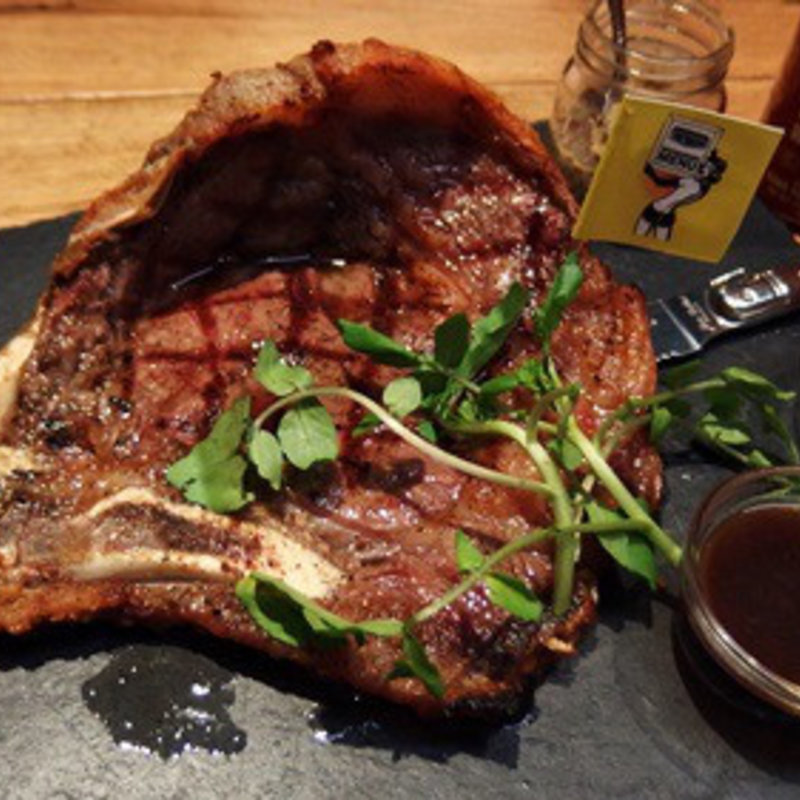 エイジングビーフのプレスリーズステーキ(タワーダイニング 恵比寿店 （TOWER DINING）)