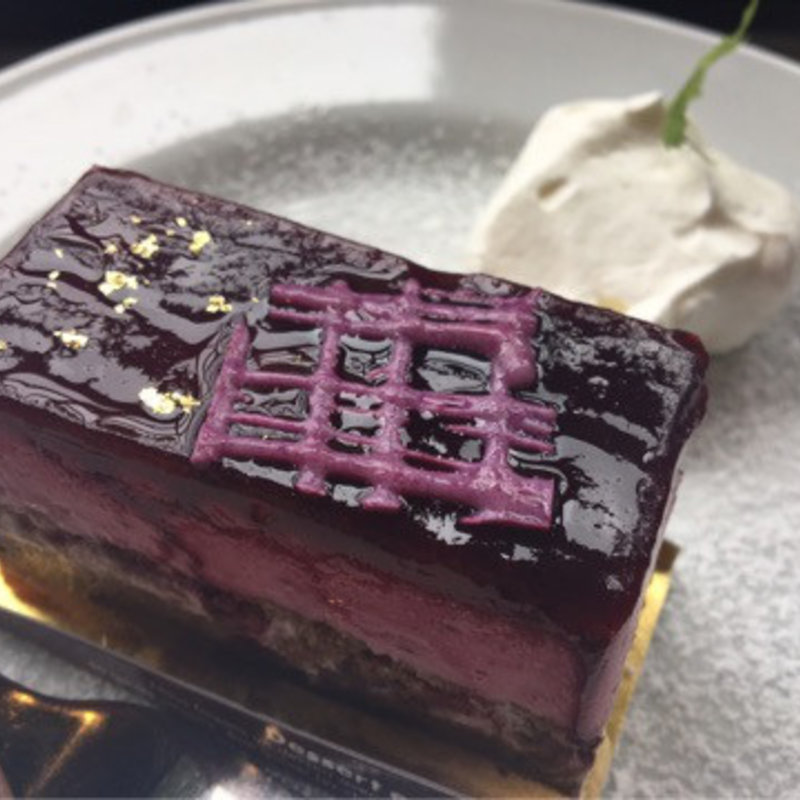 黒すぐりのｵﾍﾟﾗﾁｰｽﾞｹｰｷ(チーズケーキプリンセス)