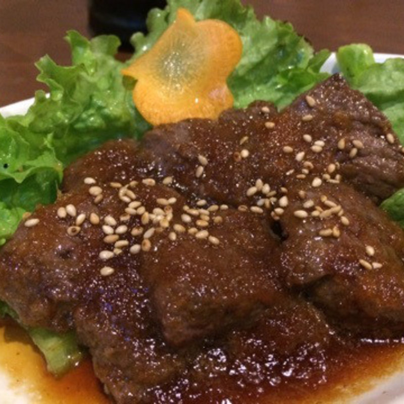 くじら生姜焼き(炭焼炉端ちくぜん)