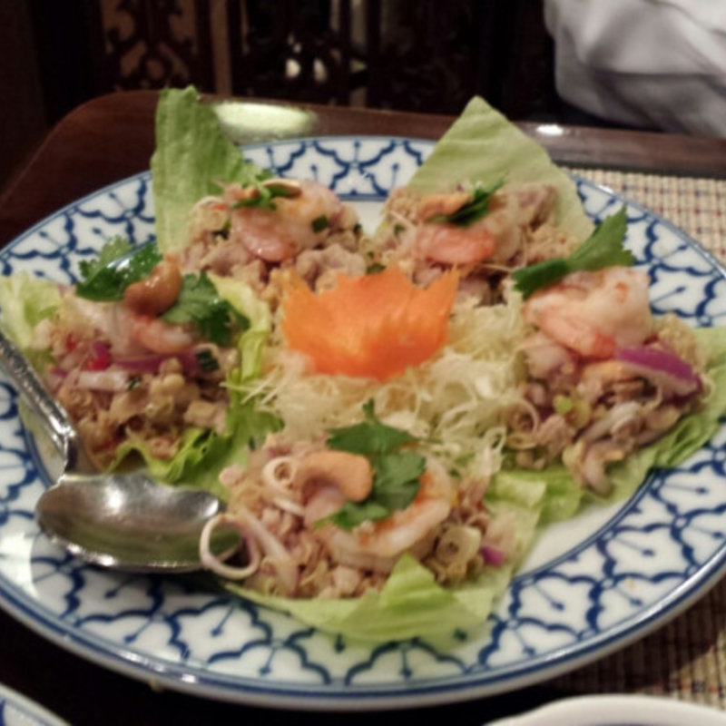 海老と挽肉と生レモングラスのサラダ(チャオタイ 渋谷東口店 )