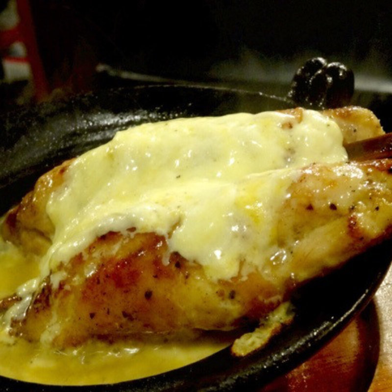 ジュージューチーズつくね(チャコールグリル山武商店)