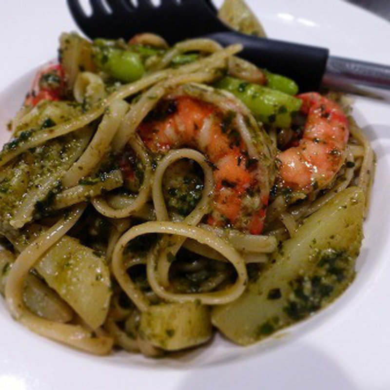 海老とアスパラのバジルパスタ(チャビーズキッチン （Chubby's Kitchen）)