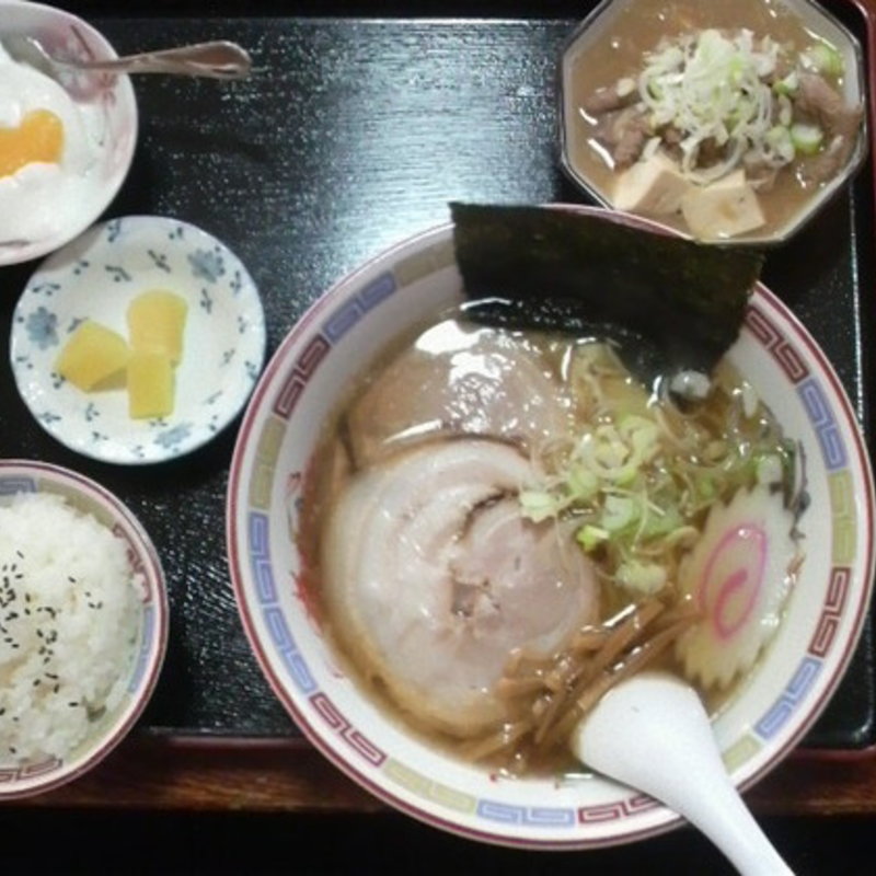 モツ煮定食(つかさ )