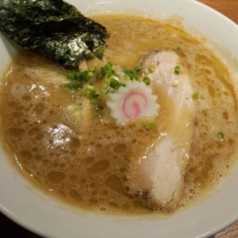 ブタ鶏″ル（ブタジル）中華そば(つけめんSHE-HAR )