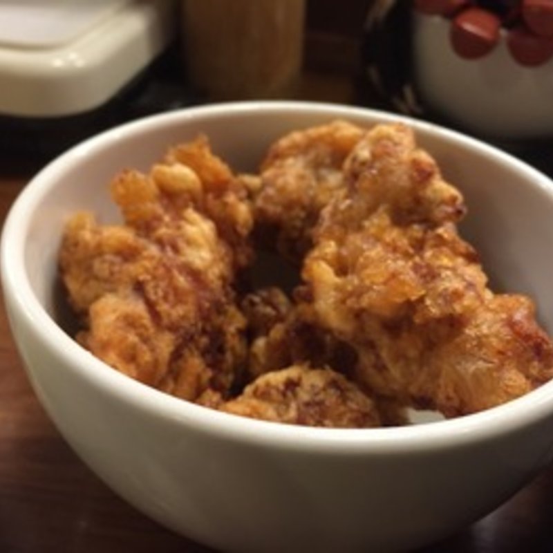 唐揚げ(横浜家系ラーメン 八事家)