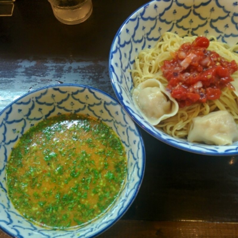 パクチーつけ麺(づゅる麺 池田)