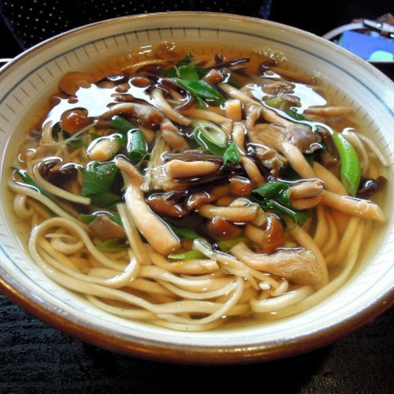 きのこそば(つるきそば佐佳枝支店)