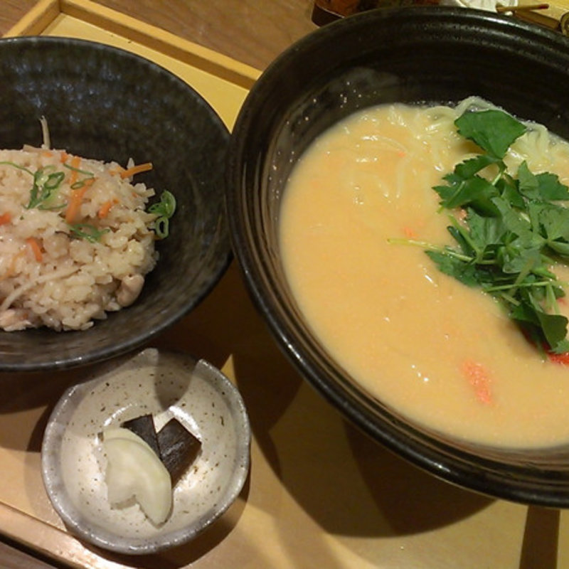 明太子クリーム膳・かやくご飯(北新地本通り つるとんたん 琴しょう楼)
