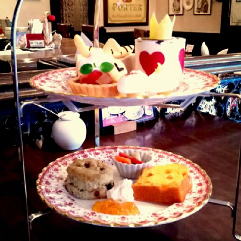 アリスのアフタヌーンティー(ティーサロンジークレフ （TEA SALON Gclef）)