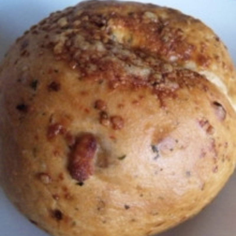 ふか　チーズ肉まん(テコナベーグルワークス)