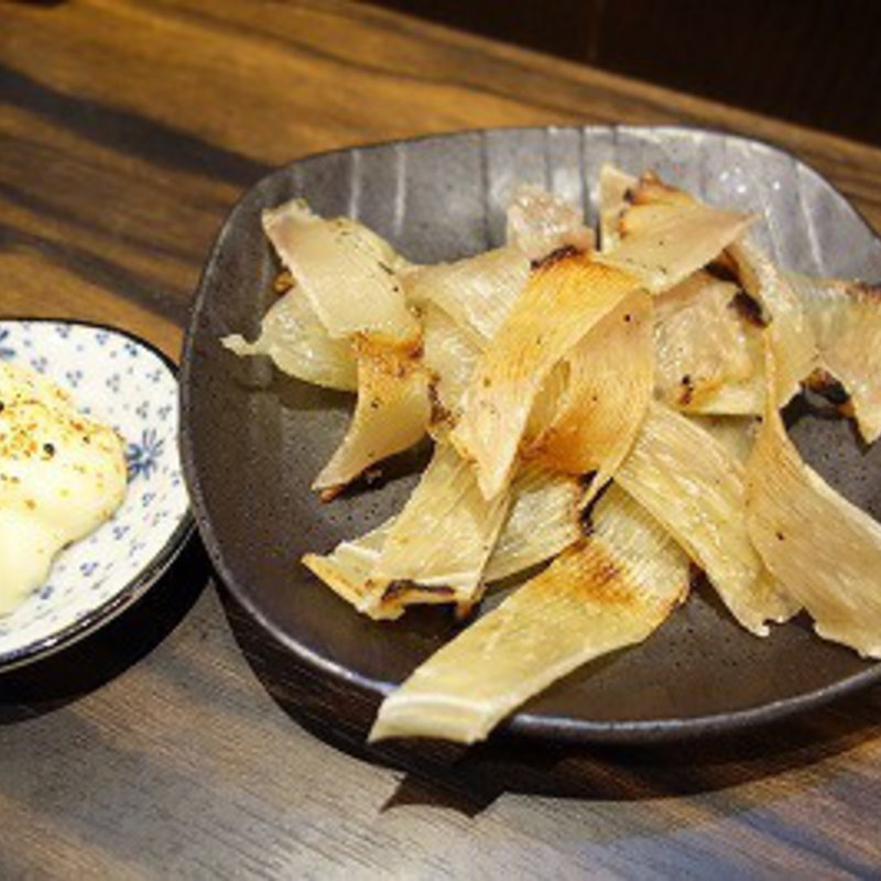 えいひれ(居酒屋 焼き鳥 てっつん)