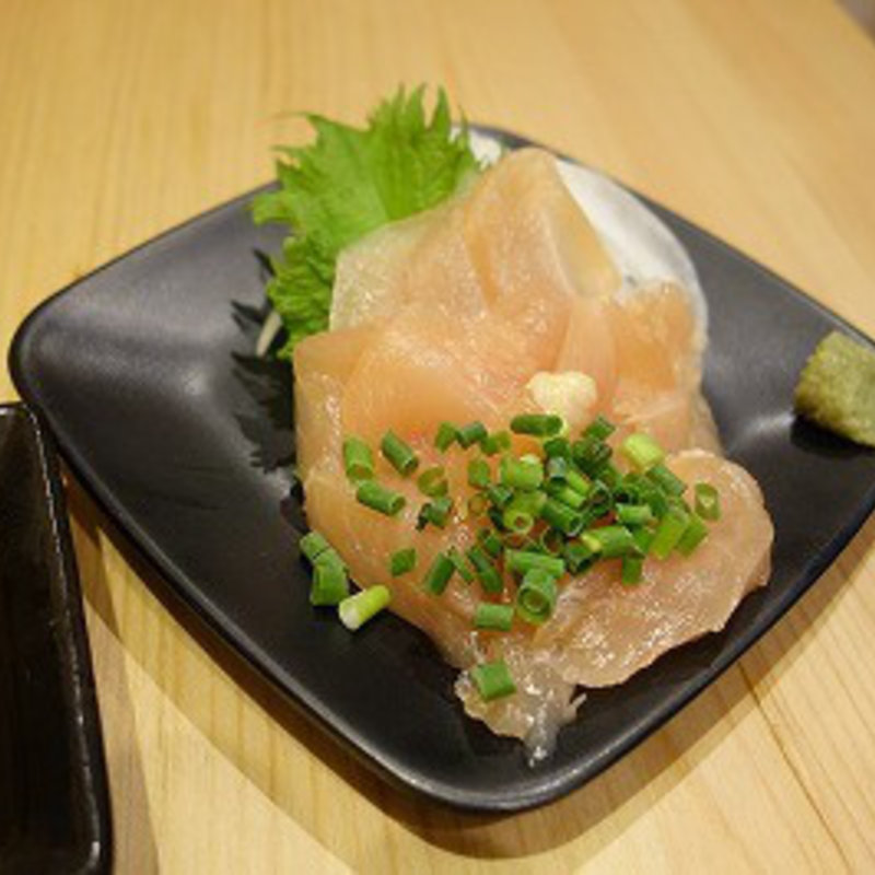 ささみの昆布〆(居酒屋 焼き鳥 てっつん)