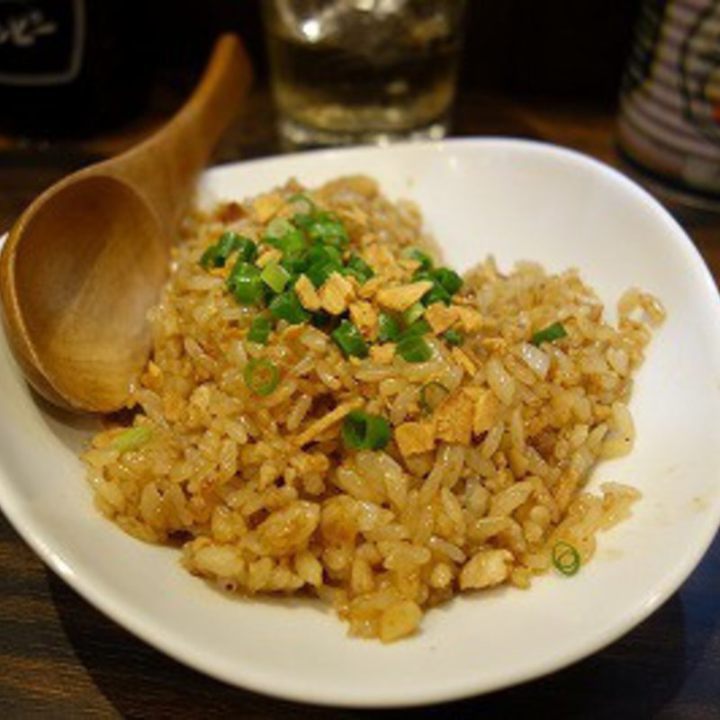 チキンガーリックライス(居酒屋 焼き鳥 てっつん)