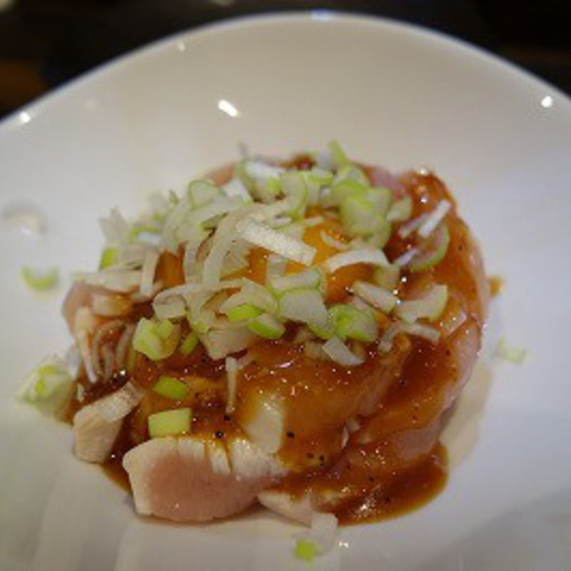 鳥ユッケ(居酒屋 焼き鳥 てっつん)