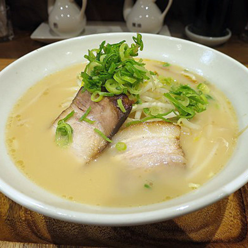 とんこつらーめん(ちょこっとCHINA てんしとあくま)