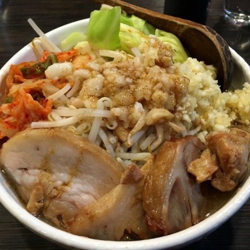 豪快豚♪マタジロウらーめん（大、ニンニク入り）(ど・みそ 町田店)