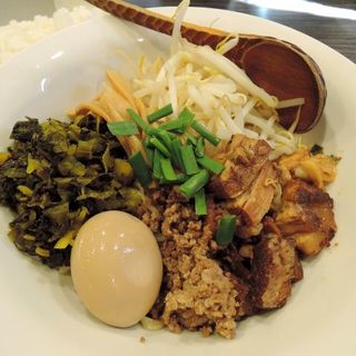 魯肉麺（ルーローミー）(ど・みそ 町田店)