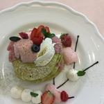 桜風味の抹茶パンケーキ