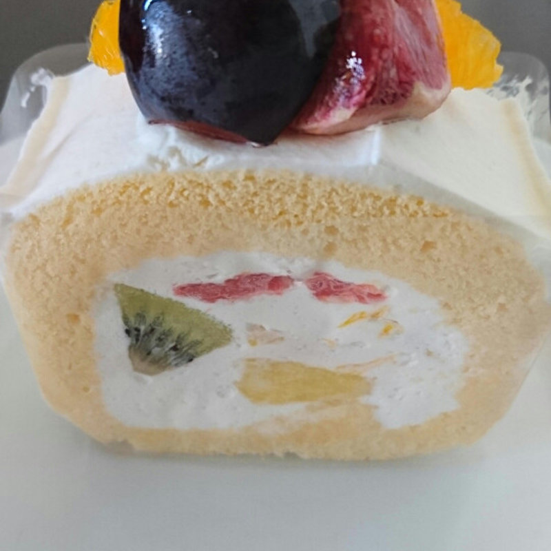フルーツロールケーキ(ときじくのかぐのこのみ)