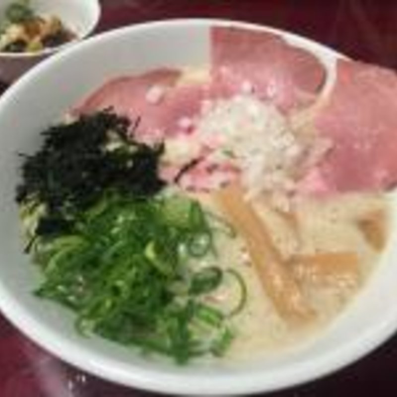 鶏白湯ラーメン(かき氷専門店　ドギャン )