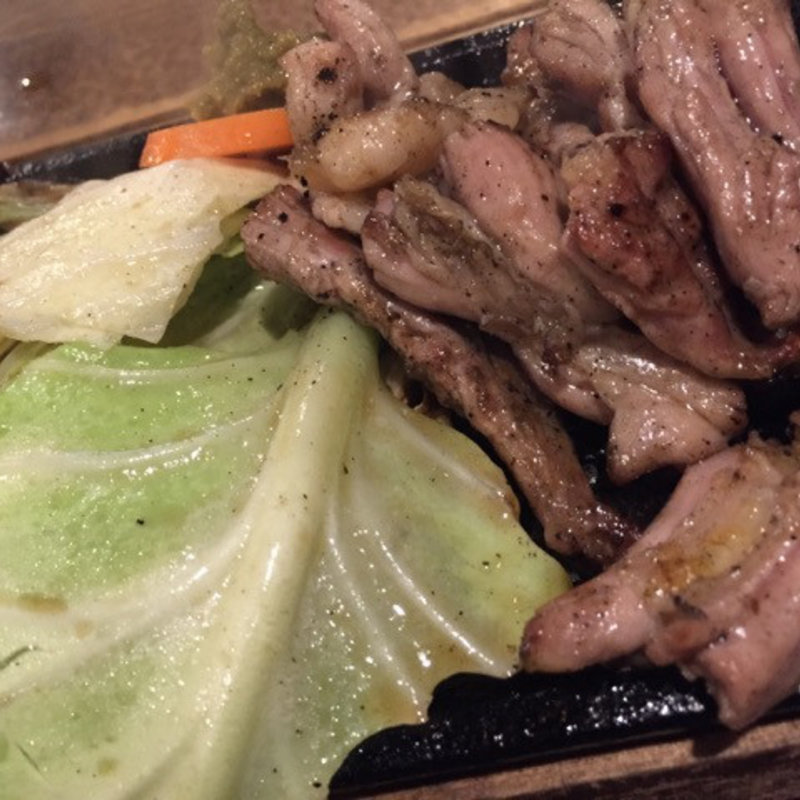 地鶏ももの篭焼き(備長焼鳥 トサカ商會 日本橋店)