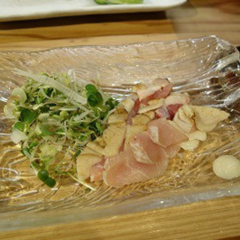 九州赤鶏のたたき(トタン屋本舗Juichi)