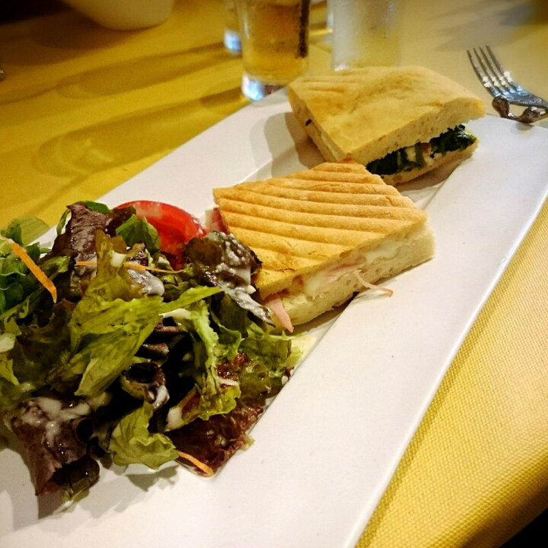 フォカッチャランチ(ドムス フォカッチャ バー)