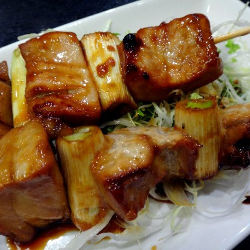 とろ串焼(とも栄鮨)