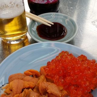 ウニといくらのお寿司(とよ )