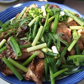 まぐろのホホ肉のあぶり(とよ )