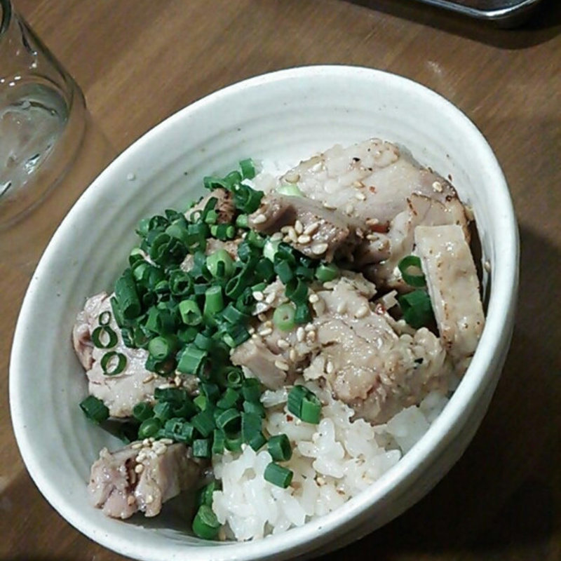 チャ丼(ドラゴンラーメン （Dragon Noodle' 【旧店名】東京ラーメン ドラゴン 下妻店）)