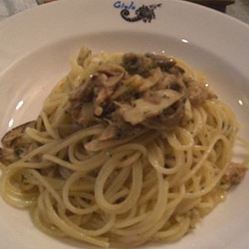 ツナとキノコのオイルソース(トラットリア・デル・チェーロ)