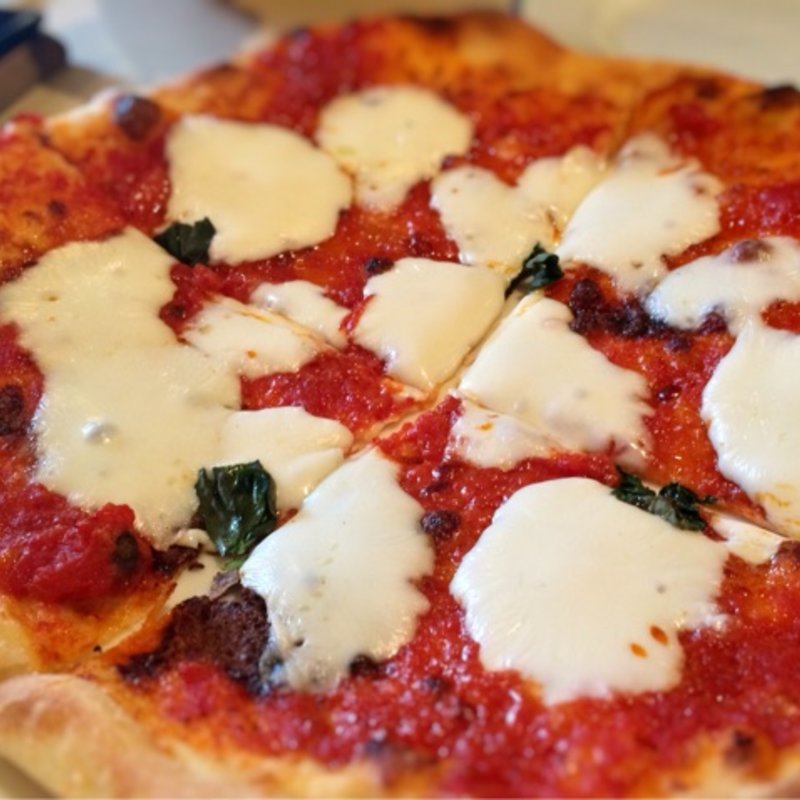 マルゲリータ(トラットリア ピアッティ （trattoria Piatti）)