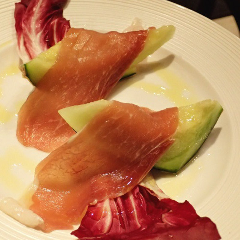 淡路島　猪豚の生ハムとメロン(トラットリアドーニ 渋谷)