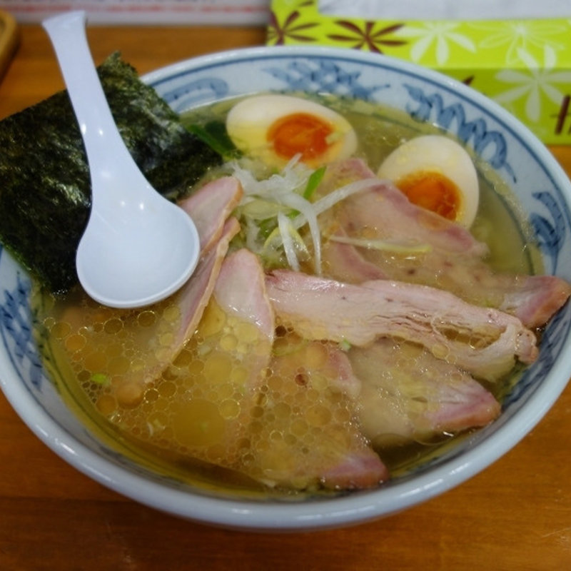 塩焼豚麺味玉入り(とら食堂 松戸分店 )